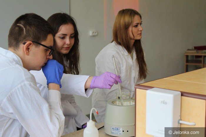 w-chemiku-nie-tylko-nauka-zyja-foto-63005