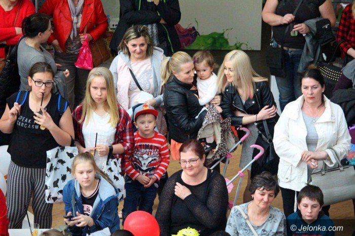 galeria-sudecka-ma-juz-roczek-foto-63036