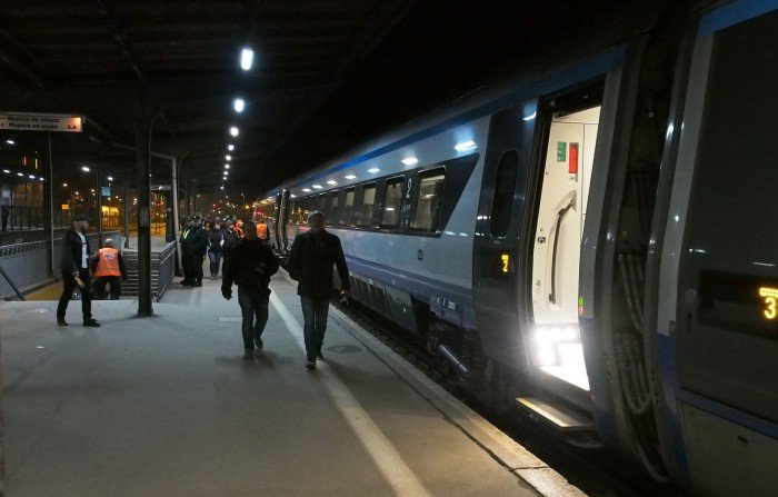 za-sprawa-pendolino-gosniej-w-polsce-o-jeleniej-gorze-foto-63038