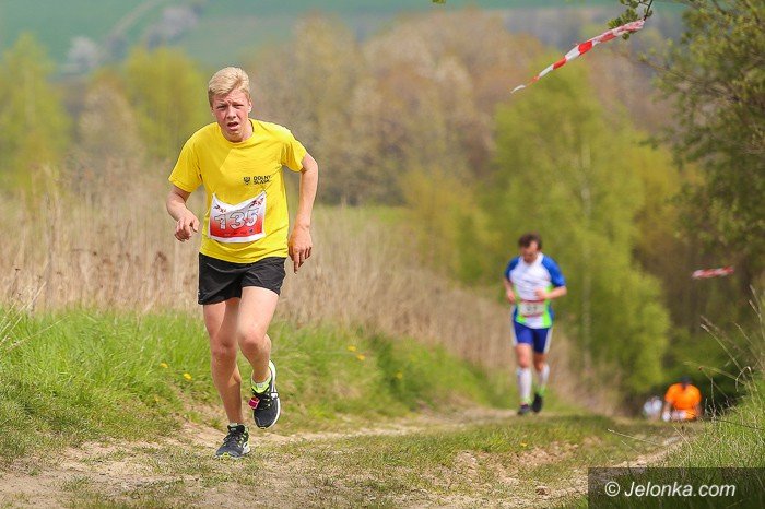 pobiegli-ledwie-dyche-w-pieknym-terenie-foto-63050