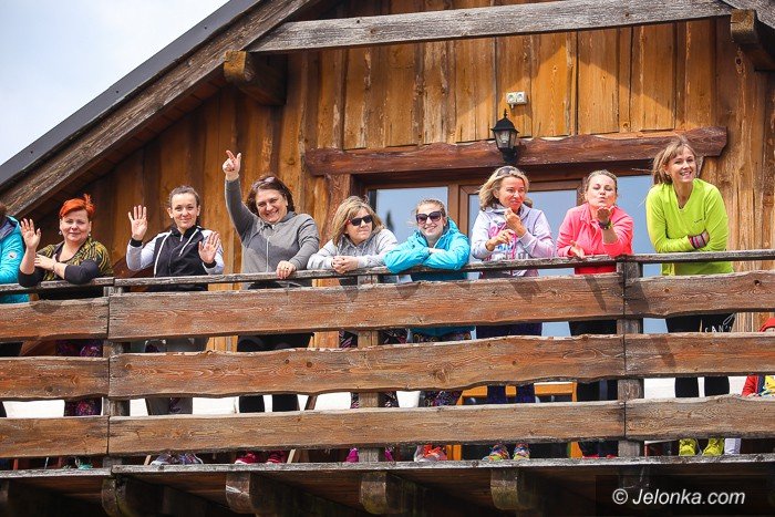 pobiegli-ledwie-dyche-w-pieknym-terenie-foto-63050