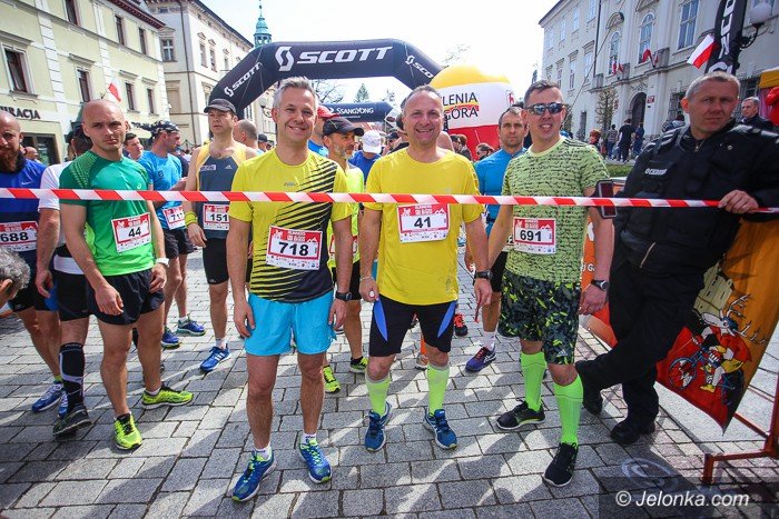 biegacze-opanowali-cieplice-foto-63051
