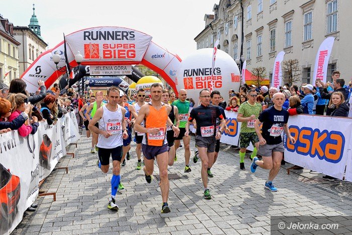 biegacze-opanowali-cieplice-foto-63051
