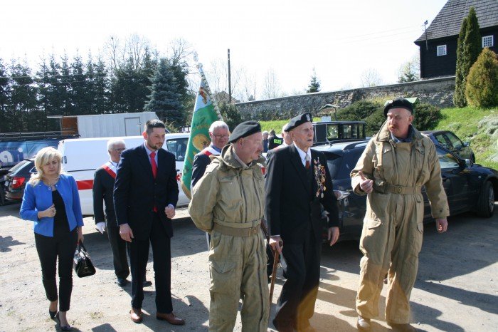 rozpoczeto-sezon-pszczelarski-2016-foto-63069