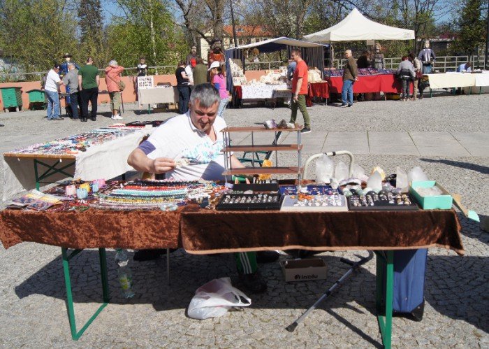 trwa-gieda-mineraow-w-cieplicach-foto-63134