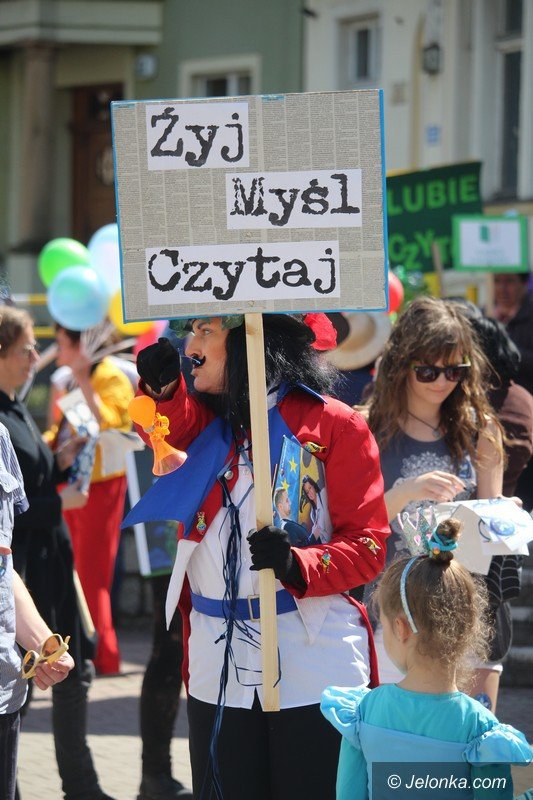 barwny-korowod-dla-ksiazek-foto-63137