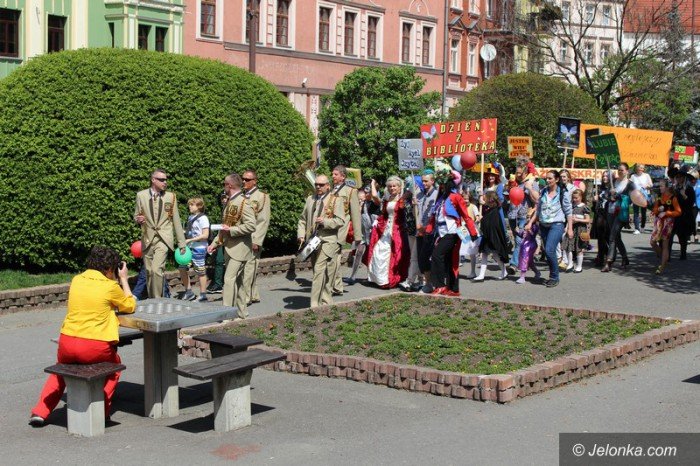 barwny-korowod-dla-ksiazek-foto-63137