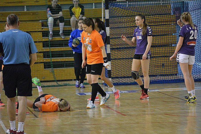 szczypiornistki-kpru-wygrywaja-w-dzierzoniowie-foto-63166