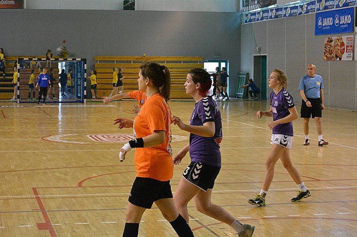 szczypiornistki-kpru-wygrywaja-w-dzierzoniowie-foto-63166