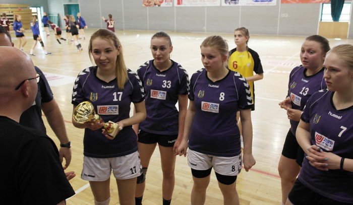 szczypiornistki-kpru-wygrywaja-w-dzierzoniowie-foto-63166