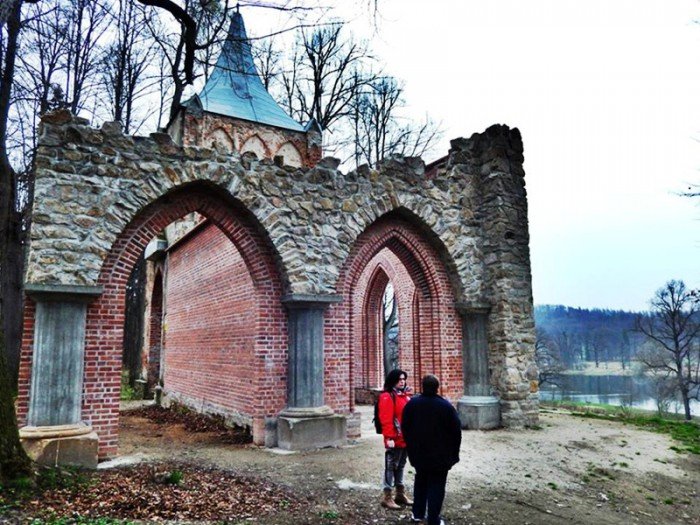poaczya-ich-miosc-do-dolnoslaskich-zabytkow-foto-63173