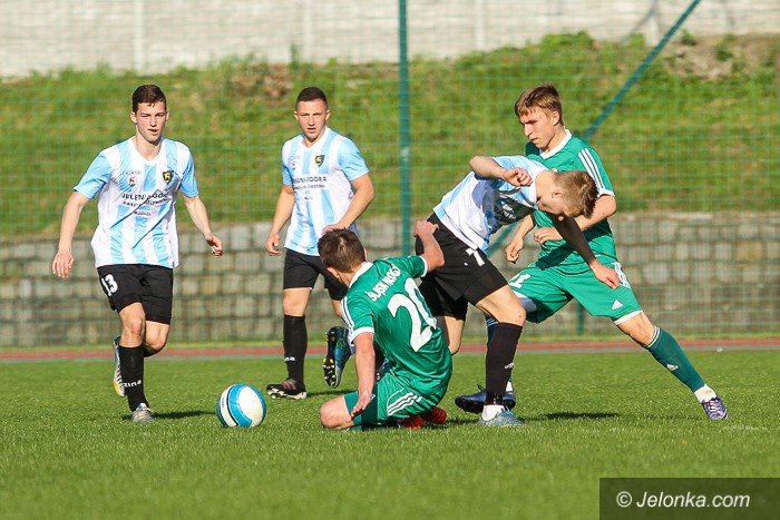 pp-na-zero-z-przodu-i-na-trybunach-foto-63188