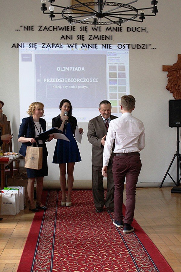 przedsiebiorczosc-maja-w-jednym-palcu-foto-63195