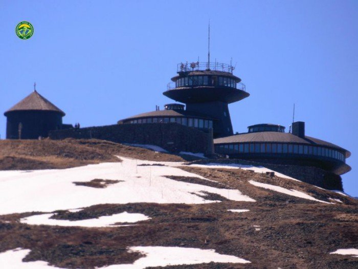 sniezka-nadal-bez-toalet-i-restauracji-foto-63207