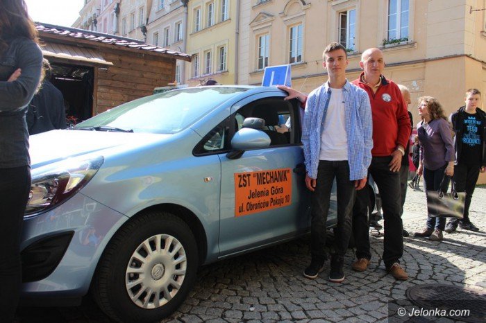 modzi-programowali-swoja-przyszosc-foto-63233