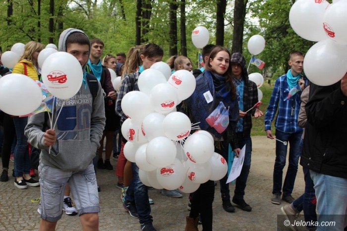 sdf-barwna-parada-i-fantastyczne-wystepy-foto-63244