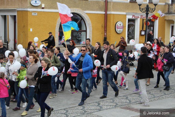 sdf-barwna-parada-i-fantastyczne-wystepy-foto-63244