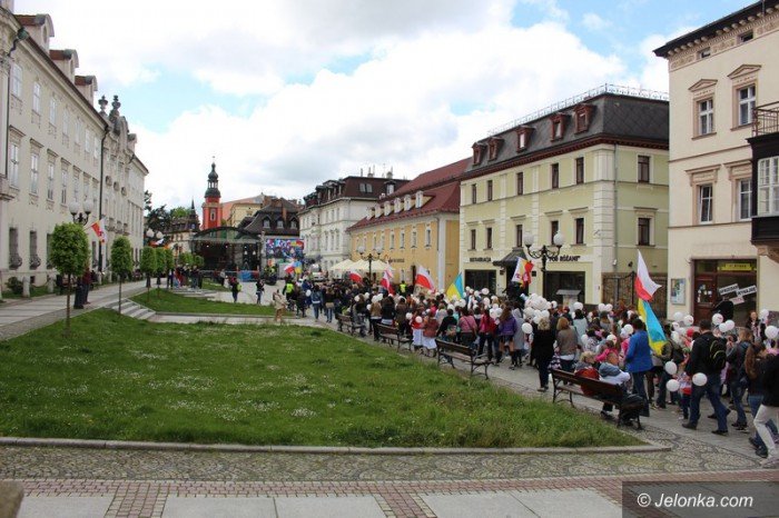 sdf-barwna-parada-i-fantastyczne-wystepy-foto-63244