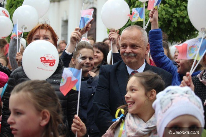 sdf-barwna-parada-i-fantastyczne-wystepy-foto-63244