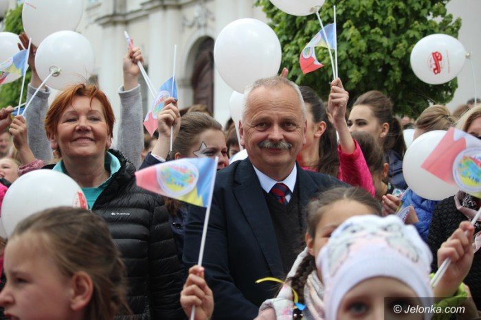 sdf-barwna-parada-i-fantastyczne-wystepy-foto-63244