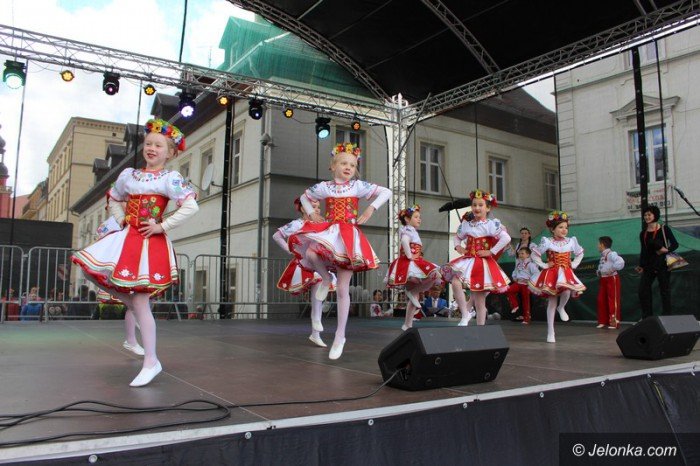 sdf-barwna-parada-i-fantastyczne-wystepy-foto-63244