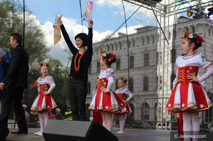 sdf-barwna-parada-i-fantastyczne-wystepy-foto-63244
