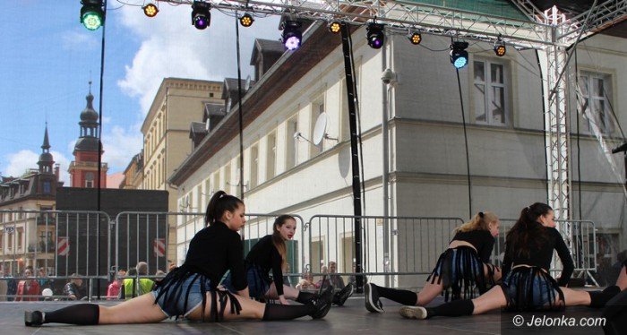 sdf-barwna-parada-i-fantastyczne-wystepy-foto-63244