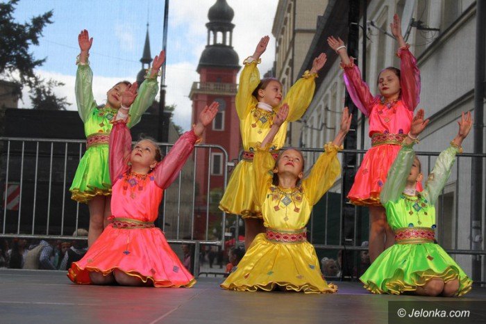 sdf-barwna-parada-i-fantastyczne-wystepy-foto-63244