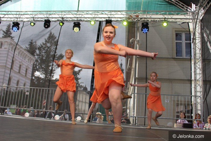 sdf-barwna-parada-i-fantastyczne-wystepy-foto-63244