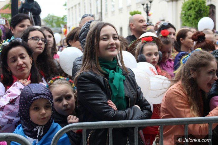 sdf-barwna-parada-i-fantastyczne-wystepy-foto-63244