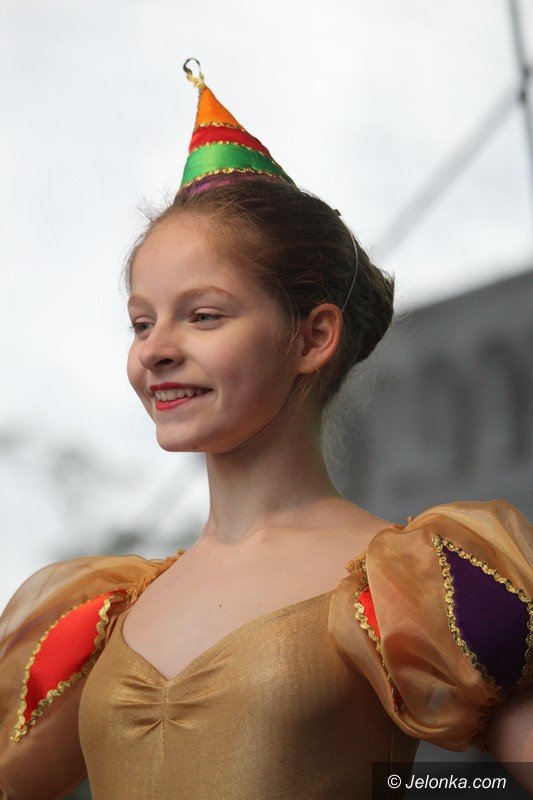 sdf-barwna-parada-i-fantastyczne-wystepy-foto-63244
