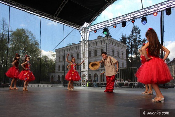 sdf-barwna-parada-i-fantastyczne-wystepy-foto-63244