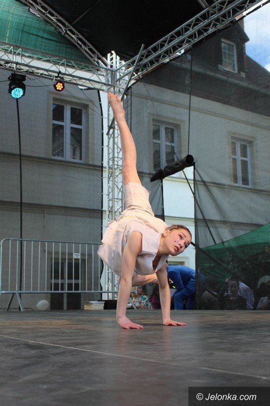 sdf-barwna-parada-i-fantastyczne-wystepy-foto-63244