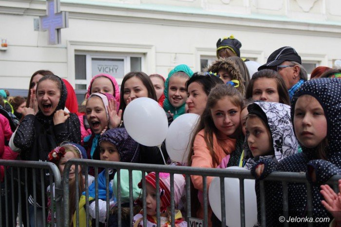 sdf-barwna-parada-i-fantastyczne-wystepy-foto-63244