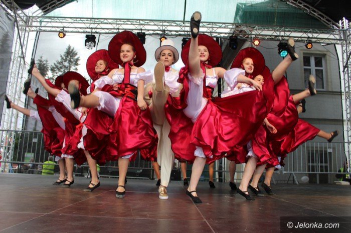 sdf-barwna-parada-i-fantastyczne-wystepy-foto-63244