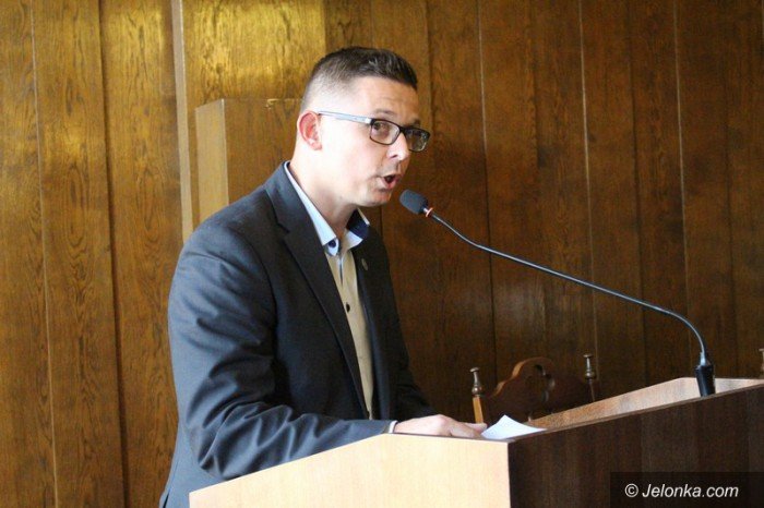 politycznoprawny-dramat-na-sesji-foto-63261