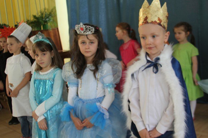 przedszkolaki-prezentuja-aktorskie-talenty-foto-63290