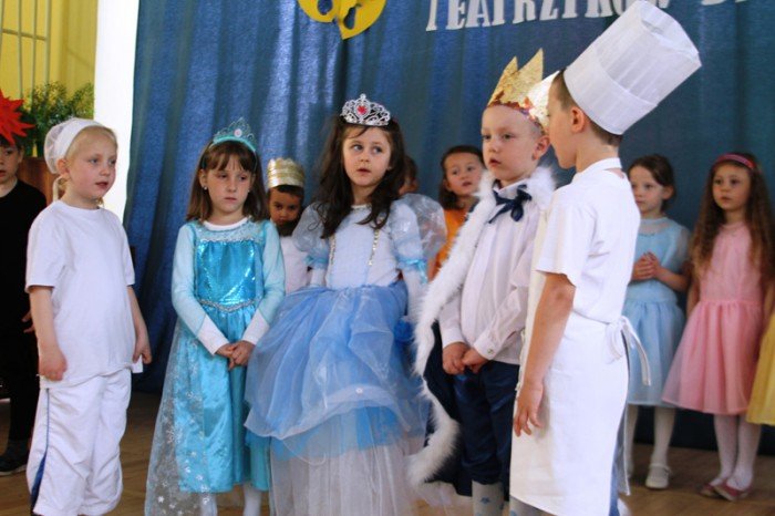 przedszkolaki-prezentuja-aktorskie-talenty-foto-63290
