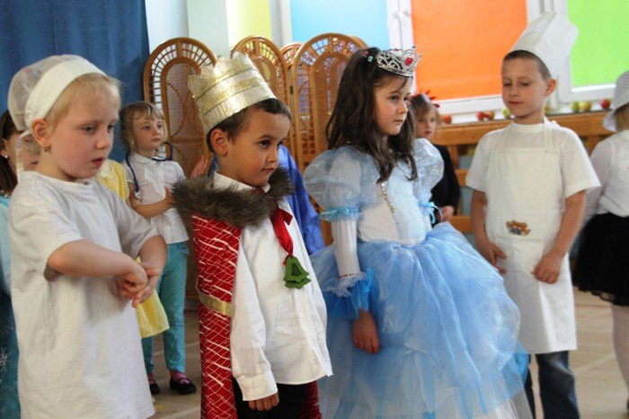 przedszkolaki-prezentuja-aktorskie-talenty-foto-63290