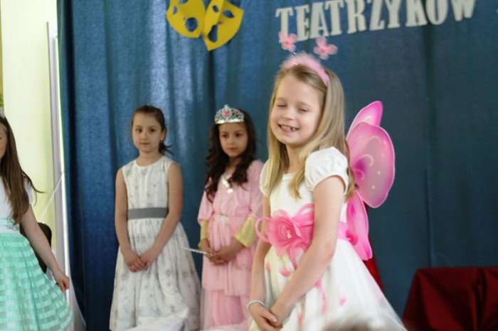 przedszkolaki-prezentuja-aktorskie-talenty-foto-63290
