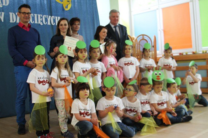 przedszkolaki-prezentuja-aktorskie-talenty-foto-63290
