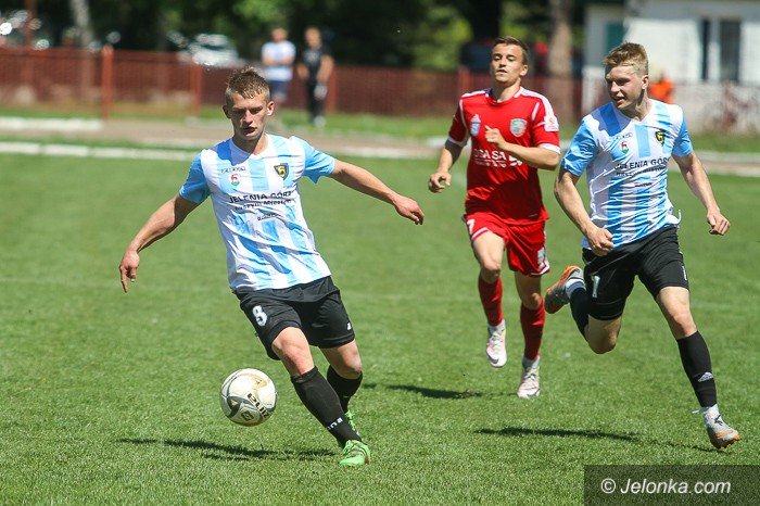 kolejna-porazka-karkonoszy-foto-63335