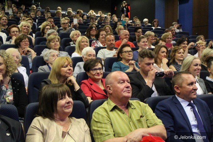 wspaniaa-uroczystosc-na-70lecie-sp2-foto-63394