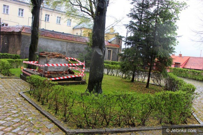 gdzie-sie-podziay-pomniki-sprzed-bazyliki-mniejszej-foto-63417
