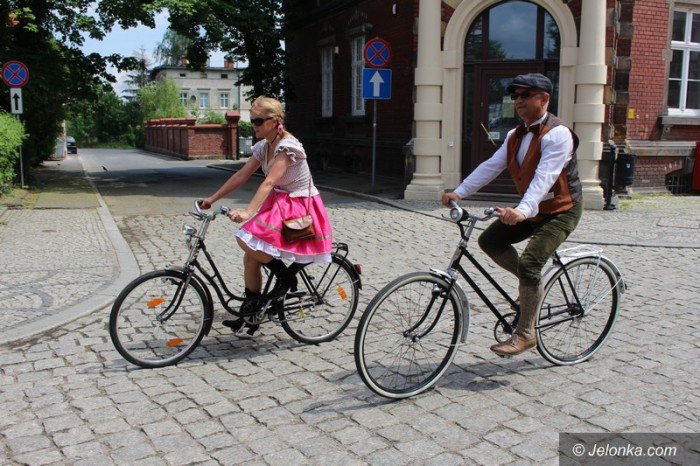 parada-retro-przejechaa-po-raz-osmy-foto-63441