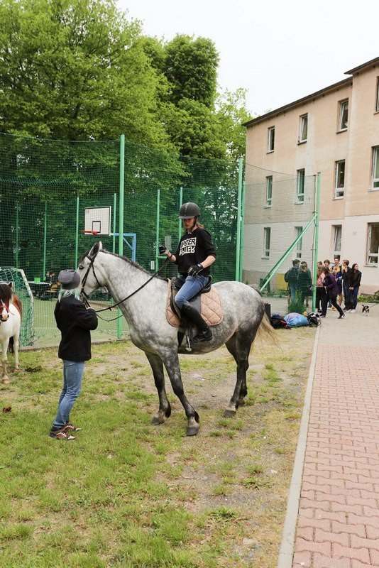 dziao-sie-w-szkole-przy-ul-lesnej-foto-63460
