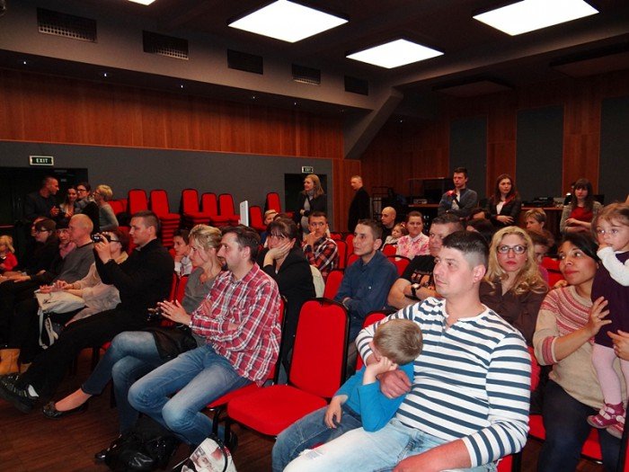 piekna-uroczystosc-u-haabay-foto-63463