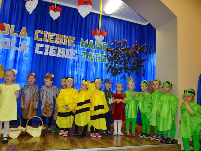 piekna-uroczystosc-u-haabay-foto-63463