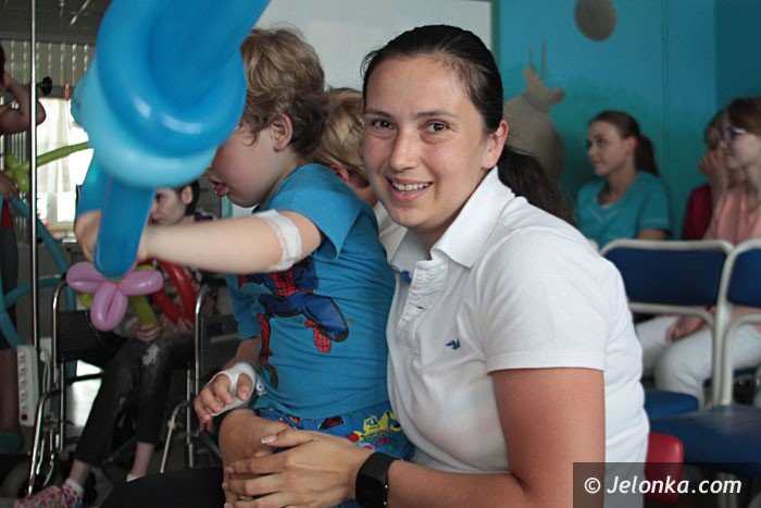 terapia-zabawa-i-smiechem-szpitalnych-dzieci-foto-63489
