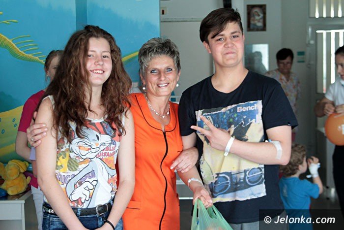terapia-zabawa-i-smiechem-szpitalnych-dzieci-foto-63489